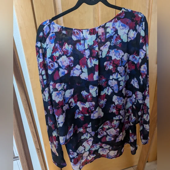 NY Collection Floral Women's Top - Black, Purple, Red - Picture 6 of 6